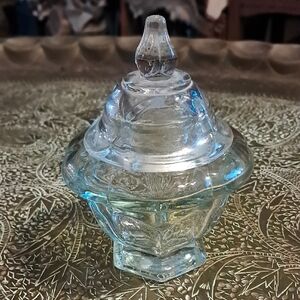 Vintage Avon Castleford Collection Glass Lidded Apothecary Jar 1970's